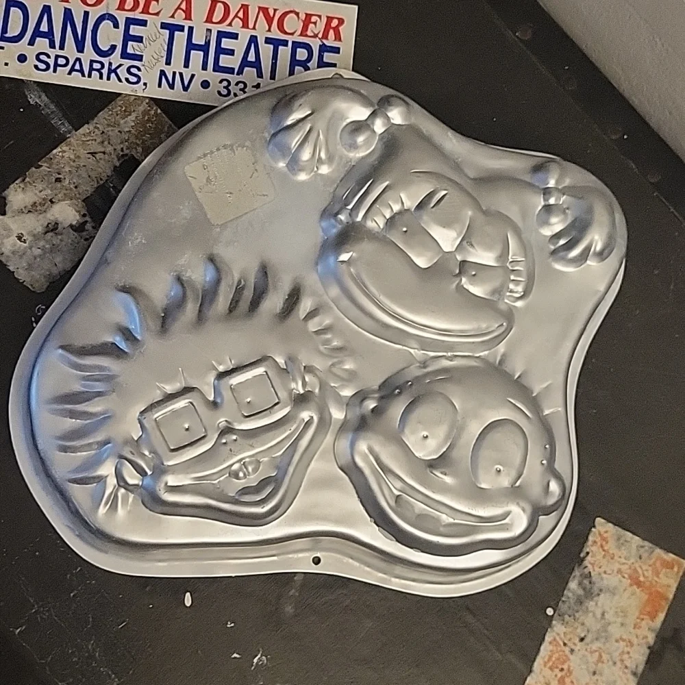 Vintage Wilton Rug Rats Cake Pan 2105-3050